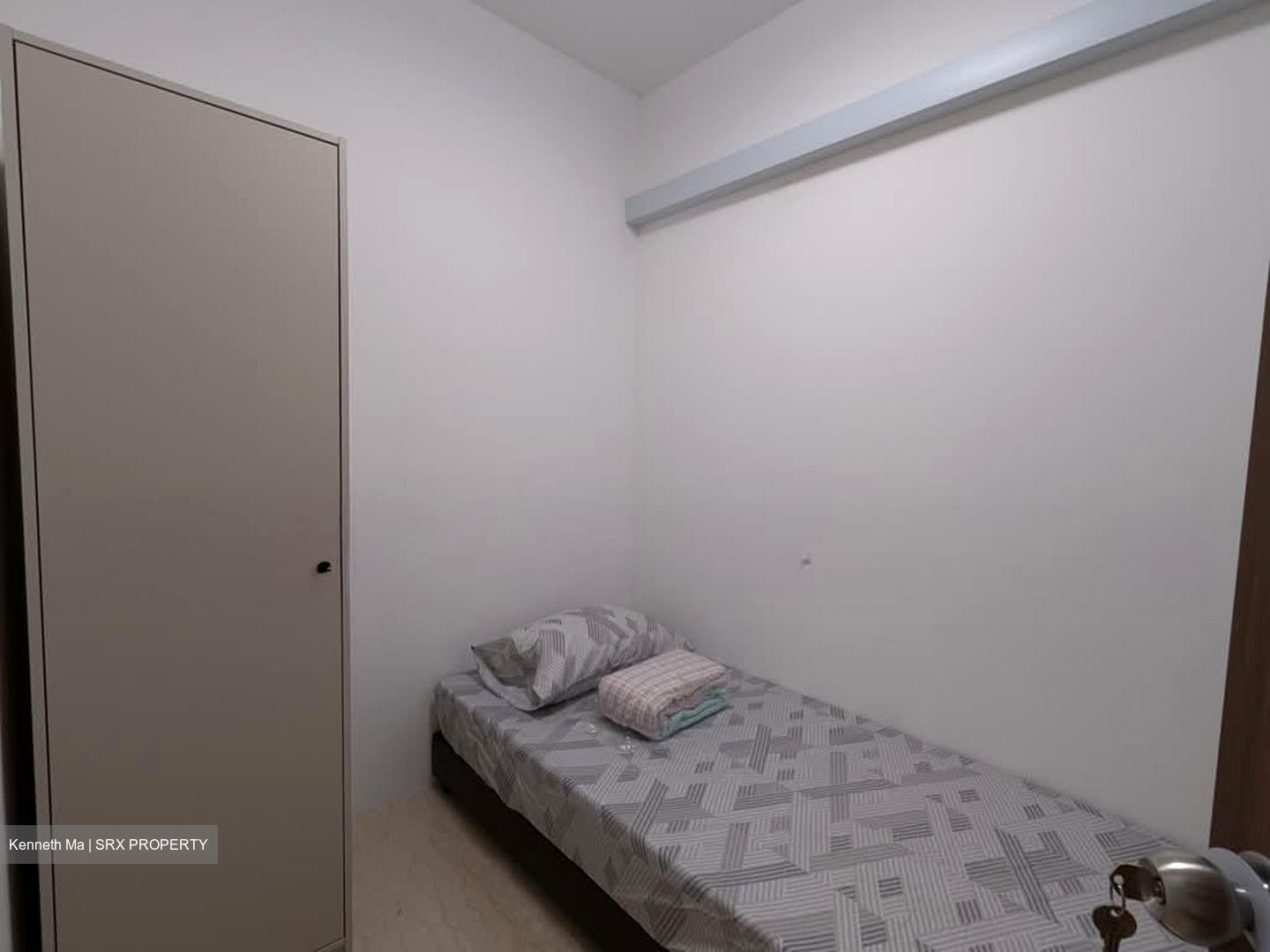 Evergreen Park (D19), Apartment #583912081